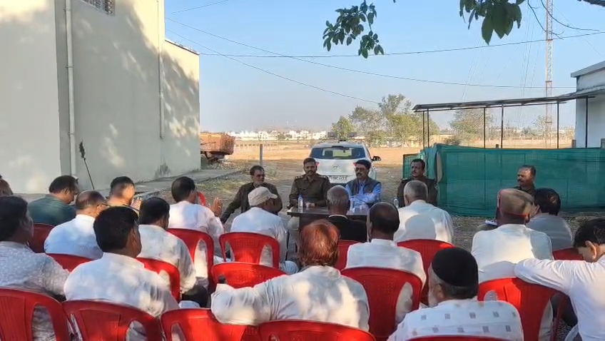 पीथमपुर: शांति समिति की बैठक में मकर संक्रांति और उर्स के आयोजनों पर चर्चा posted by Amit Atulkar from Pithampur