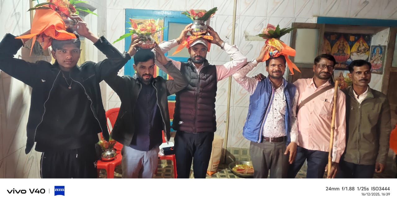पिपरई क्षेत्र में 11 स्थानों पर होगा हिंदू सम्मेलनों का महाकुंभ, धर्म-ध्वजा और कलश के साथ तैयारियों का शंखनाद