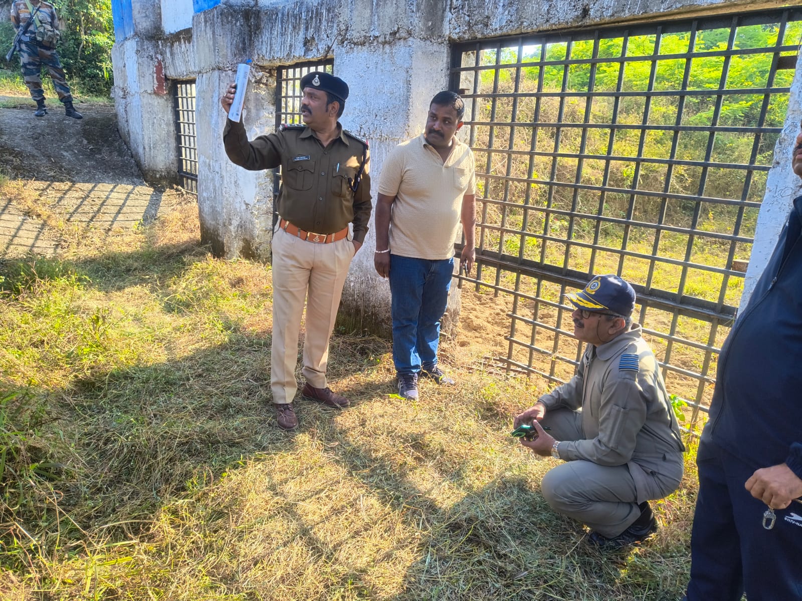 आमला एयरफोर्स स्टेशन से चंदन चोरी: पुलिस की त्वरित कार्यवाही में तीन आरोपी गिरफ्तार