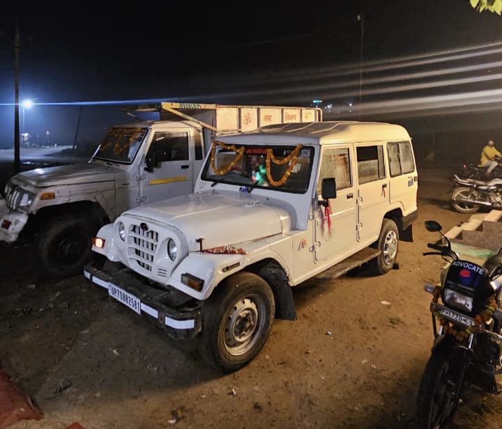 त्योंथर: राजापुर में घर के सामने से बोलेरो चोरी: पुलिस जांच में जुटी