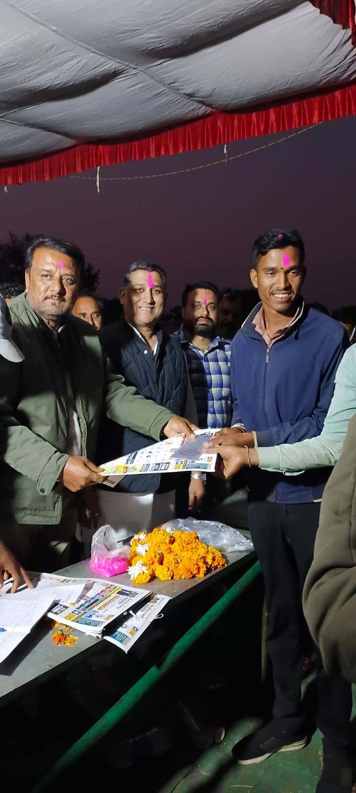 मोही में आयोजित भव्य इनामी आदर्श पट बैल दौड़ प्रतियोगिता का समापन, कांग्रेस नेता हर्षवर्धन धोटे भी कार्यक्रम में शामिल 
