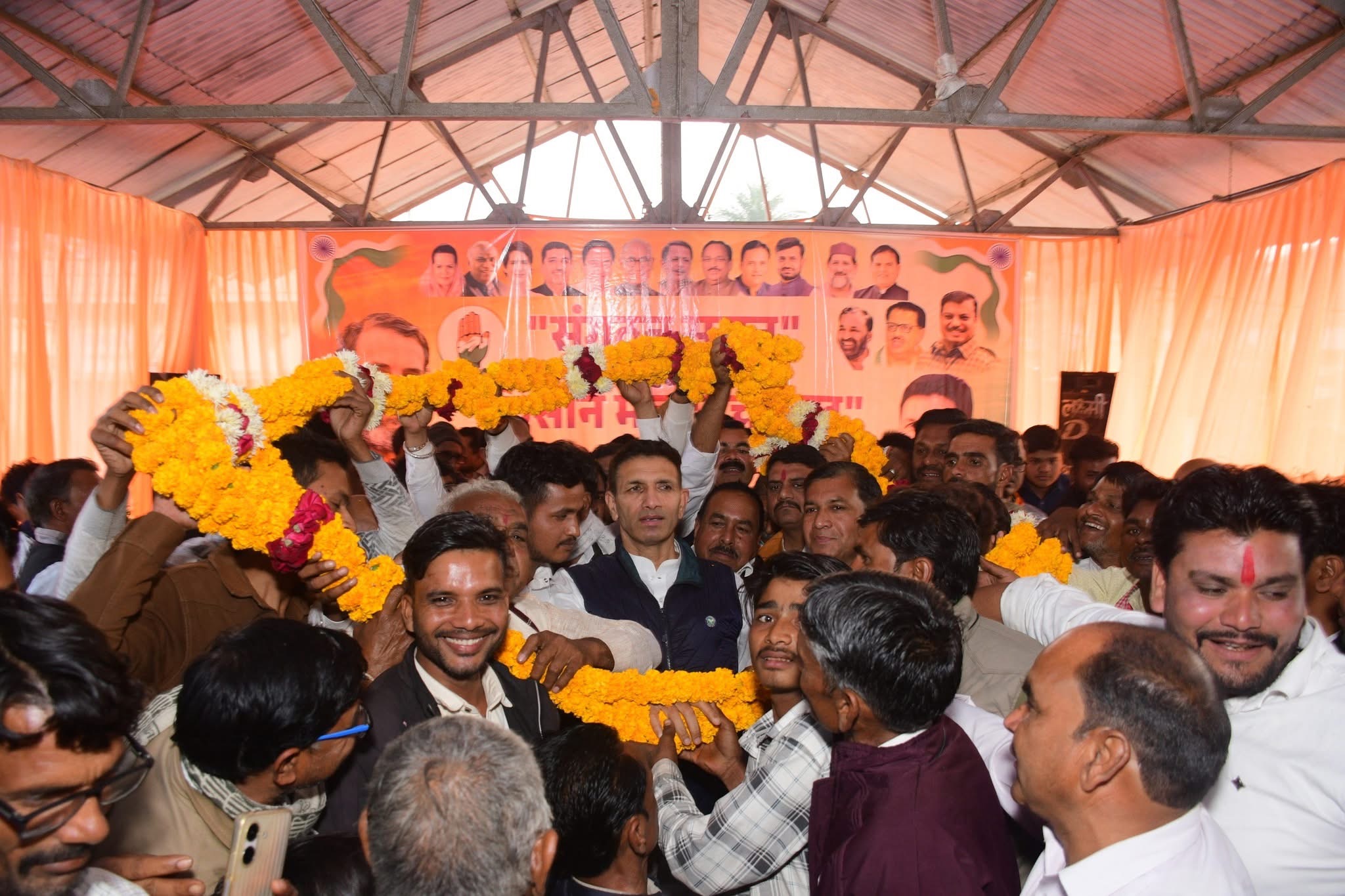 मध्य प्रदेश कांग्रेस अध्यक्ष का विदिशा दौरा: संगठन को मजबूत करने और भाजपा पर निशाना साधने की पहल