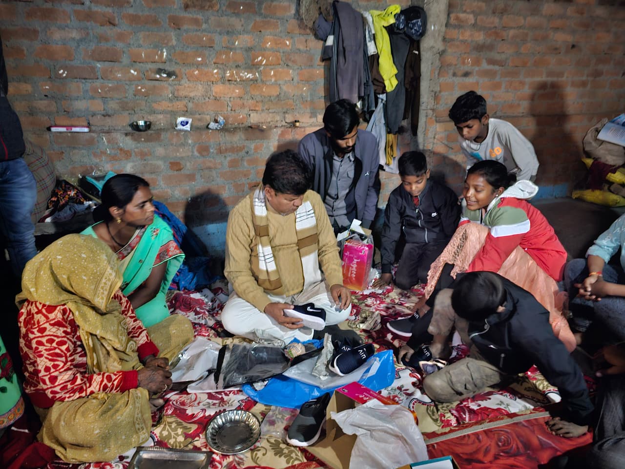 नगर पालिका अध्यक्ष प्रतिनिधि ने सामाजिक दायित्व का किया निर्वहन, लोगों ने काम को सराहा 