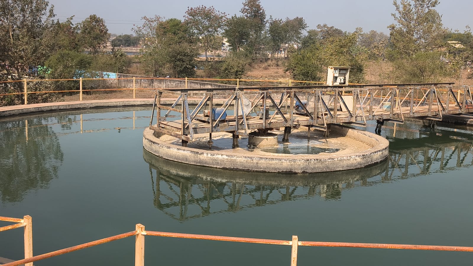 बिना लैब टेक्नीशियन के चल रही करोड़ों की पेयजल लैब
