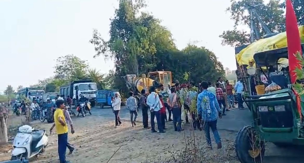सिलवानी में सड़क हादसा, ट्रक की टक्कर से 8 वर्षीय बालक गंभीर घायल, तीन घंटे रहा चक्काजाम