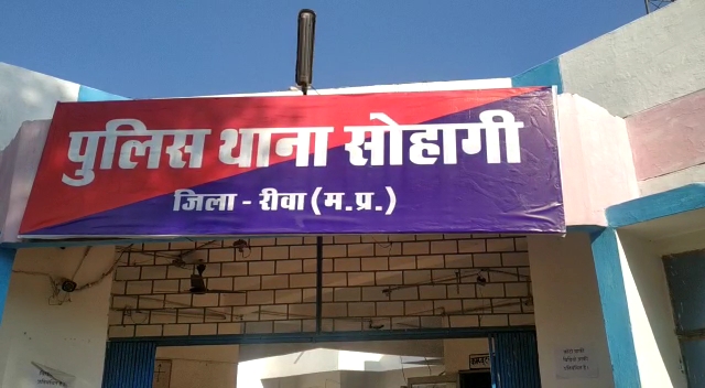 रीवा आईजी के प्रहार अभियान को चुनौती: त्यौंथर के चिल्ला बाजार में खुलेआम नशे का कारोबार