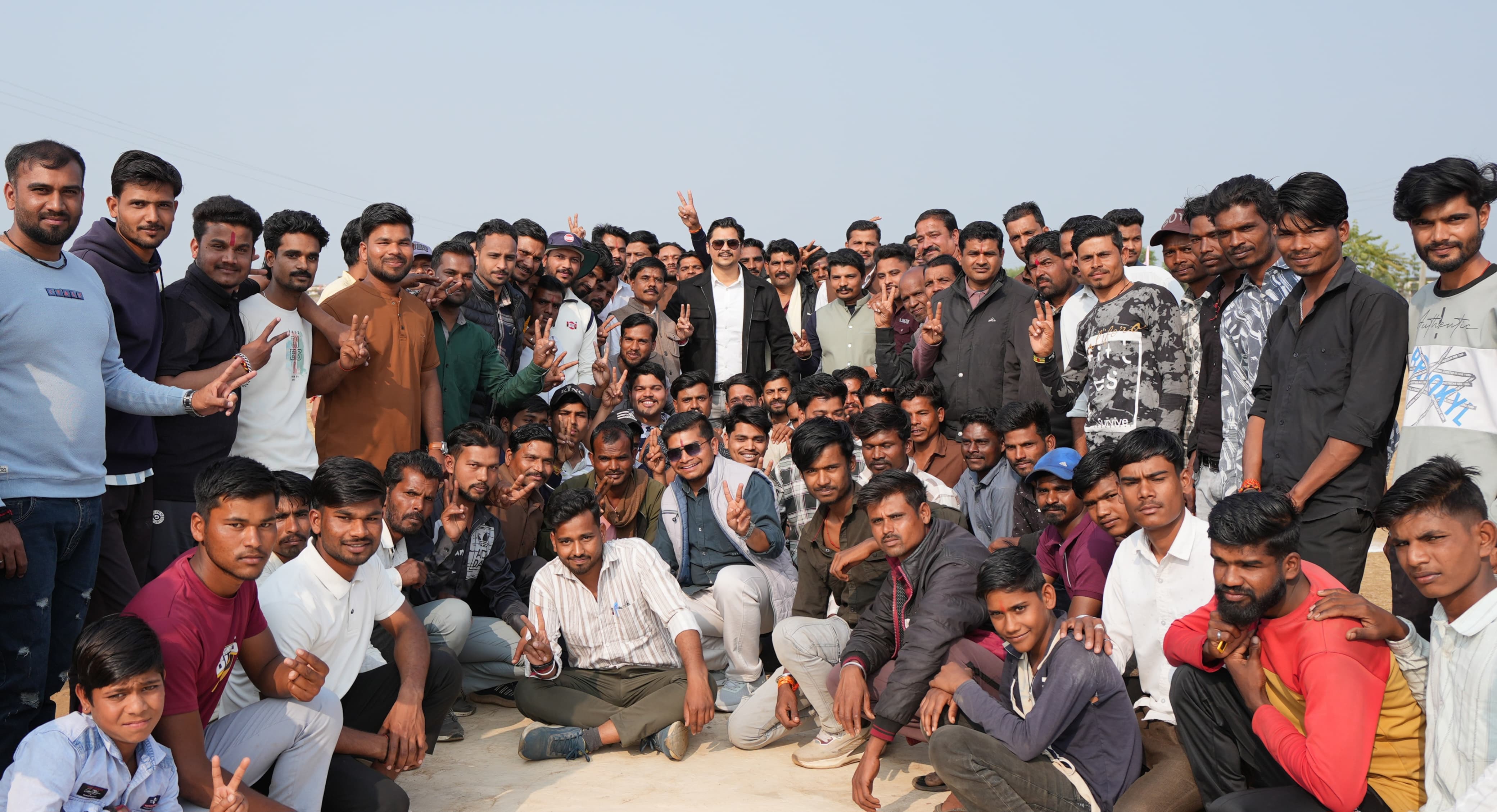 बिलहरा मंडल में मंत्री क्रिकेट महाकुंभ का हुआ शुभारंभ  posted by Brajendra Rekwar from Jaisinghnagar