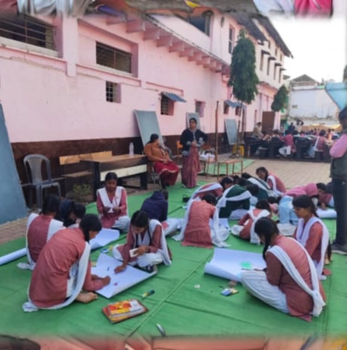 स्वच्छ स्कूल के साथ स्वच्छ खुरई का लिया संकल्प... posted by Amit Dubey from Khurai