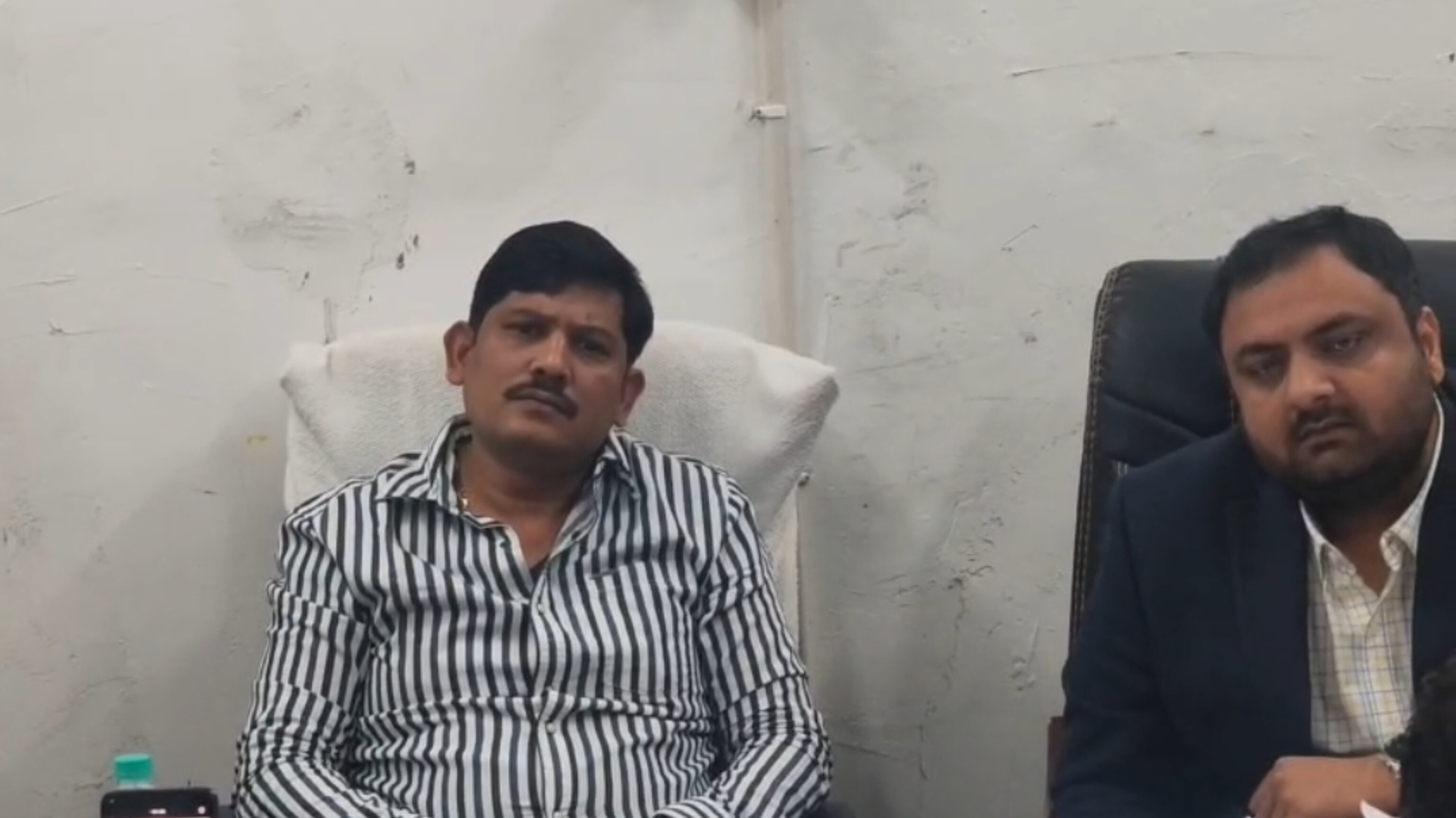 ठेकेदार ने सागर कलेक्टर पर लगाए पद और अधिकारों के दुरुपयोग करने के गंभीर आरोप posted by Brajendra Rekwar from Jaisinghnagar