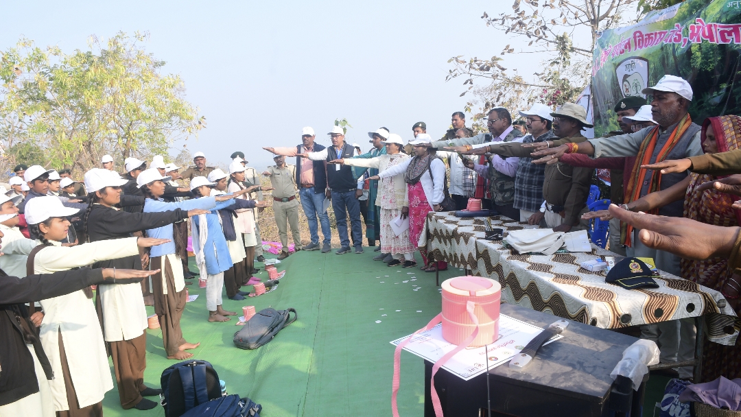 वन परिक्षेत्र केसली में 'अनुभूति' कार्यक्रम का आयोजन: प्रकृति से रूबरू हुए 120 स्कूली छात्र-छात्राएं