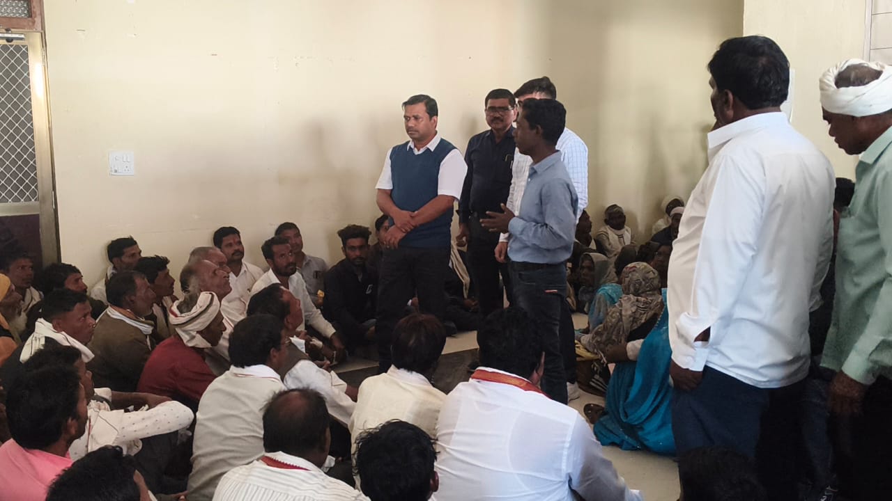 पांगरी बांध परियोजना: किसानों और एस.डी.एम. के बीच तात्कालिक समझौता