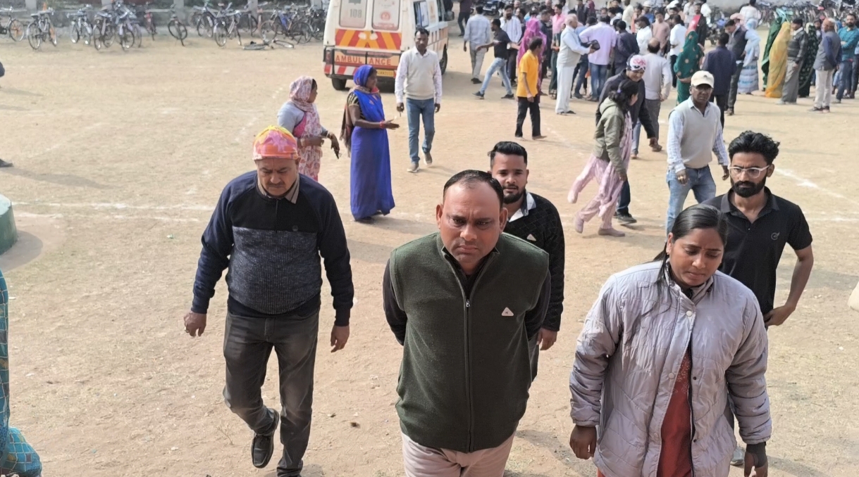 उमरिया: स्कूल में बच्चों की तबीयत बिगड़ने से मचा हड़कंप, भोजन के नमूने जांच के लिए भेजे गए