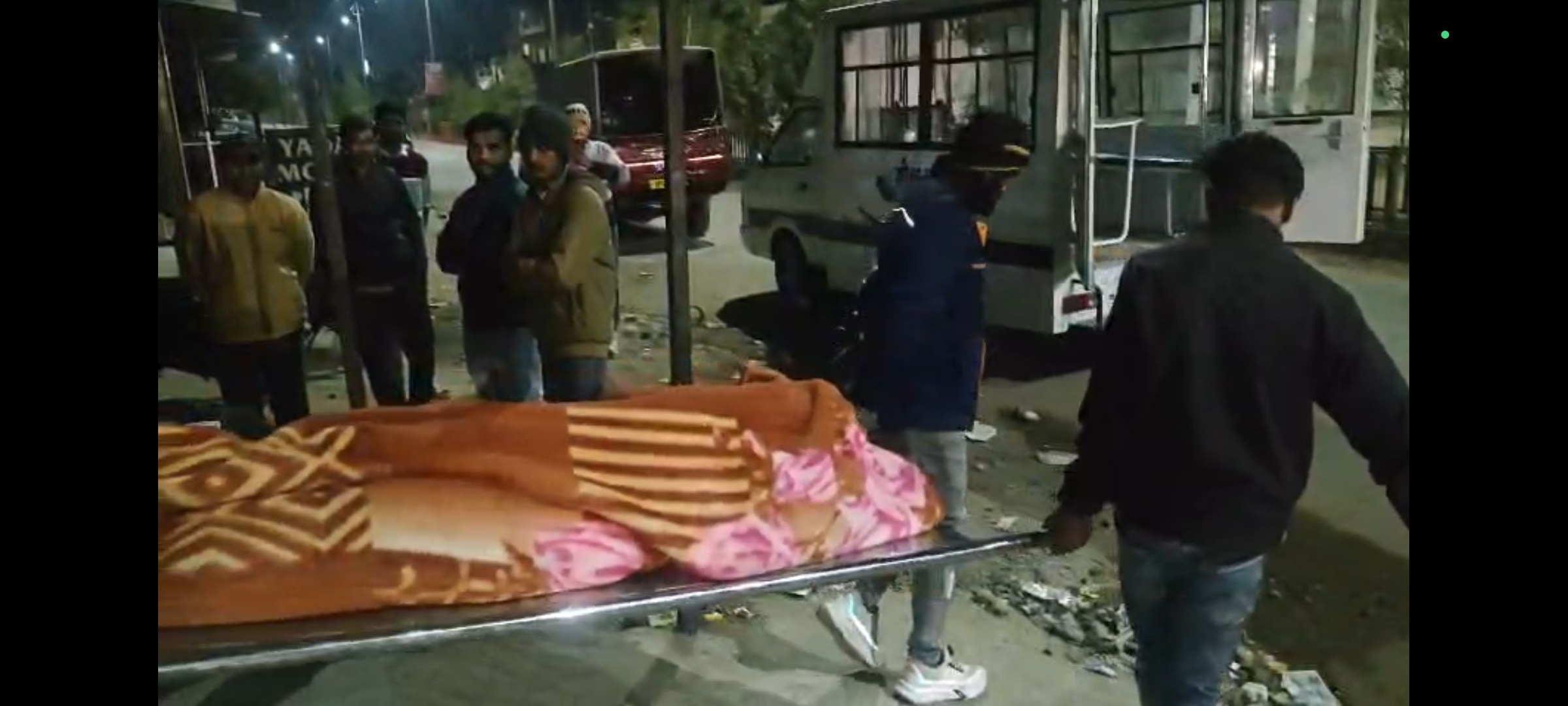 नवविवाहिता का फांसी के फंदे पर झूलता मिला शव