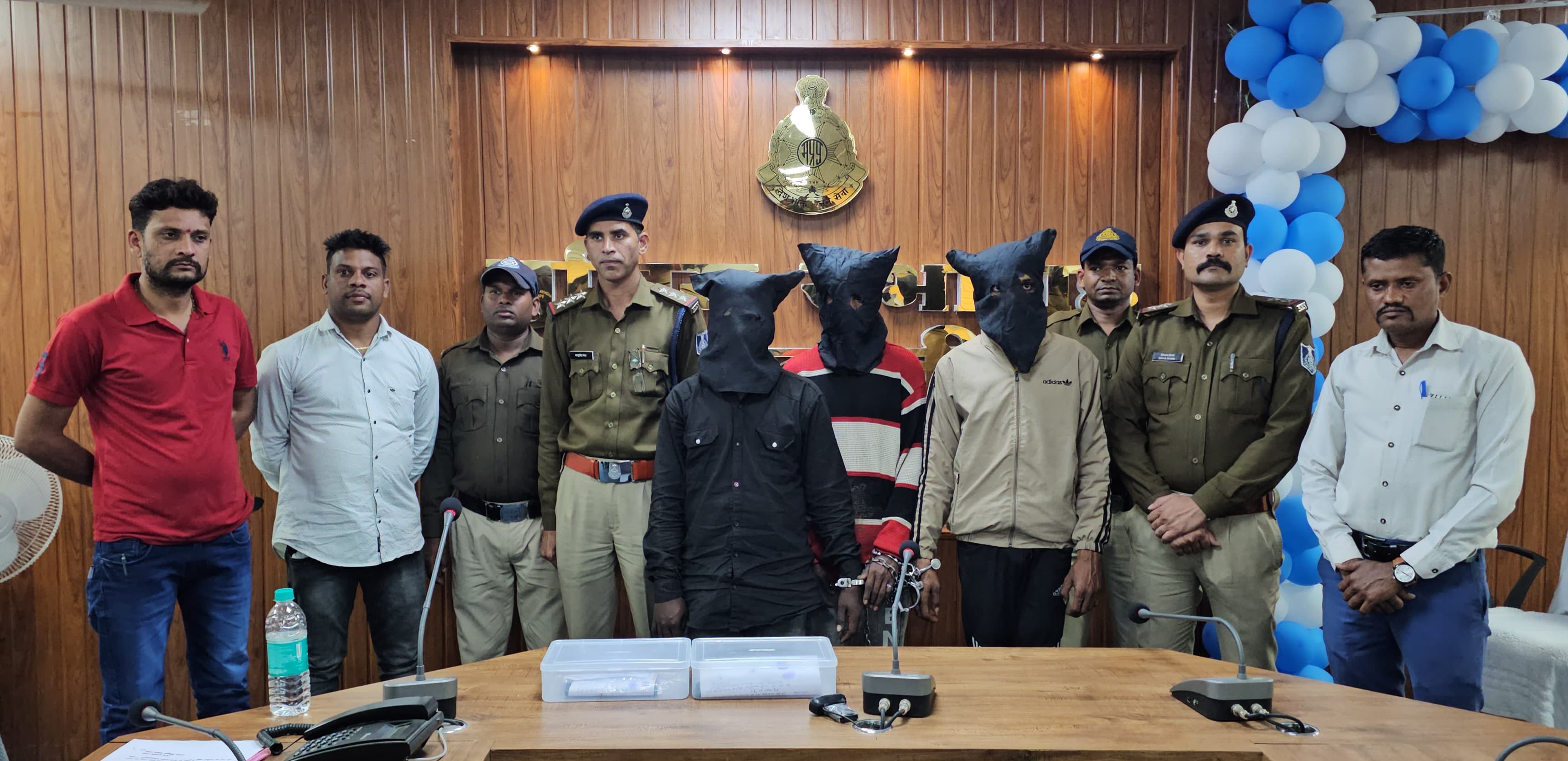 लूट खुलाशा