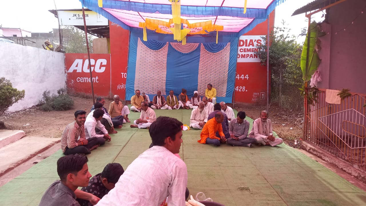सृजन के देवता भगवान विश्वकर्मा का प्राकट्य उत्सव केसली में संपन्न: हवन-पूजन के साथ समाज ने लिया निर्माण का संकल्प