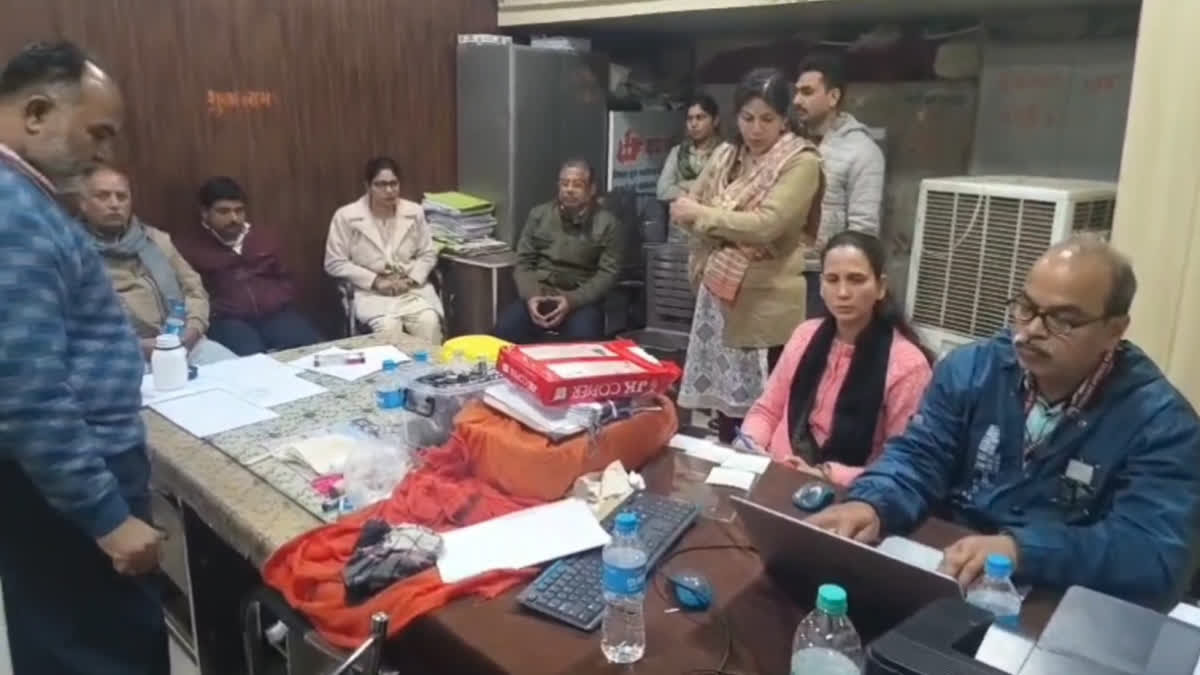 छतरपुर: EOW की बड़ी कार्यवाही, अपनी पहली पोस्टिंग में CMO नेहा शर्मा 30 हजार की रिश्वत लेते गिरफ़्तार 