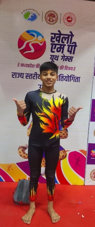 शौर्य दांगी ने योगासन प्रतियोगिता में जीता स्वर्ण पदक