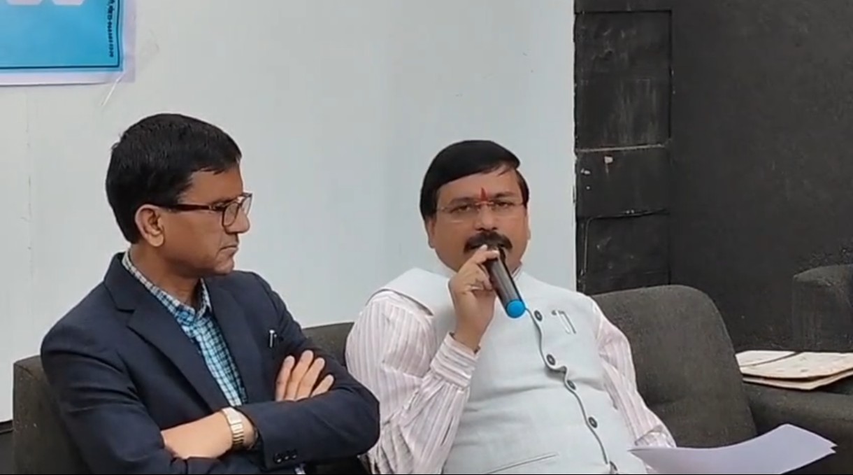 लोक नृत्य की टोलियों से होगा मोहलेश्वर महोत्सव का शुभारंभ