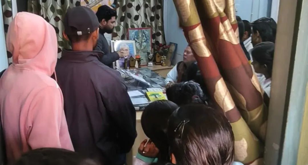 सीधी | शासकीय कन्या स्नातकोत्तर महाविद्यालय में छात्राओं की समस्याओं पर एनएसयूआई का ज्ञापन