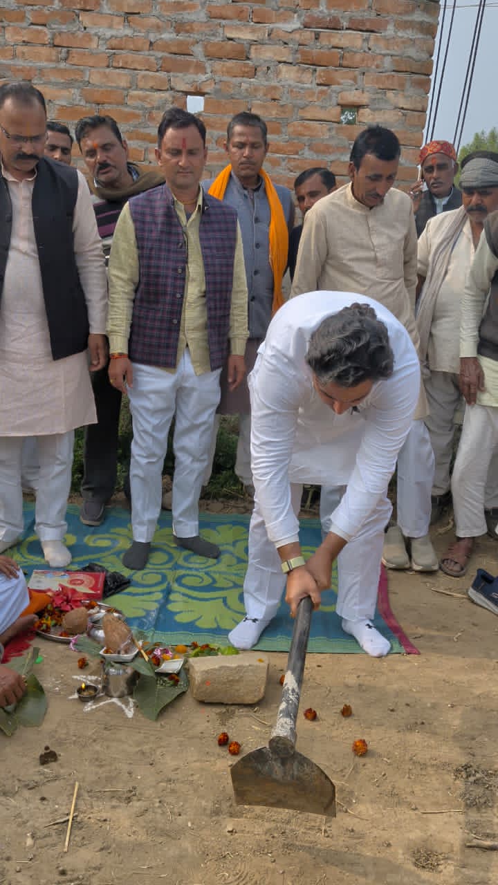 त्योंथर: विधायक सिद्धार्थ तिवारी 'राज' ने किया बदौली में विकास कार्यों का भूमि पूजन