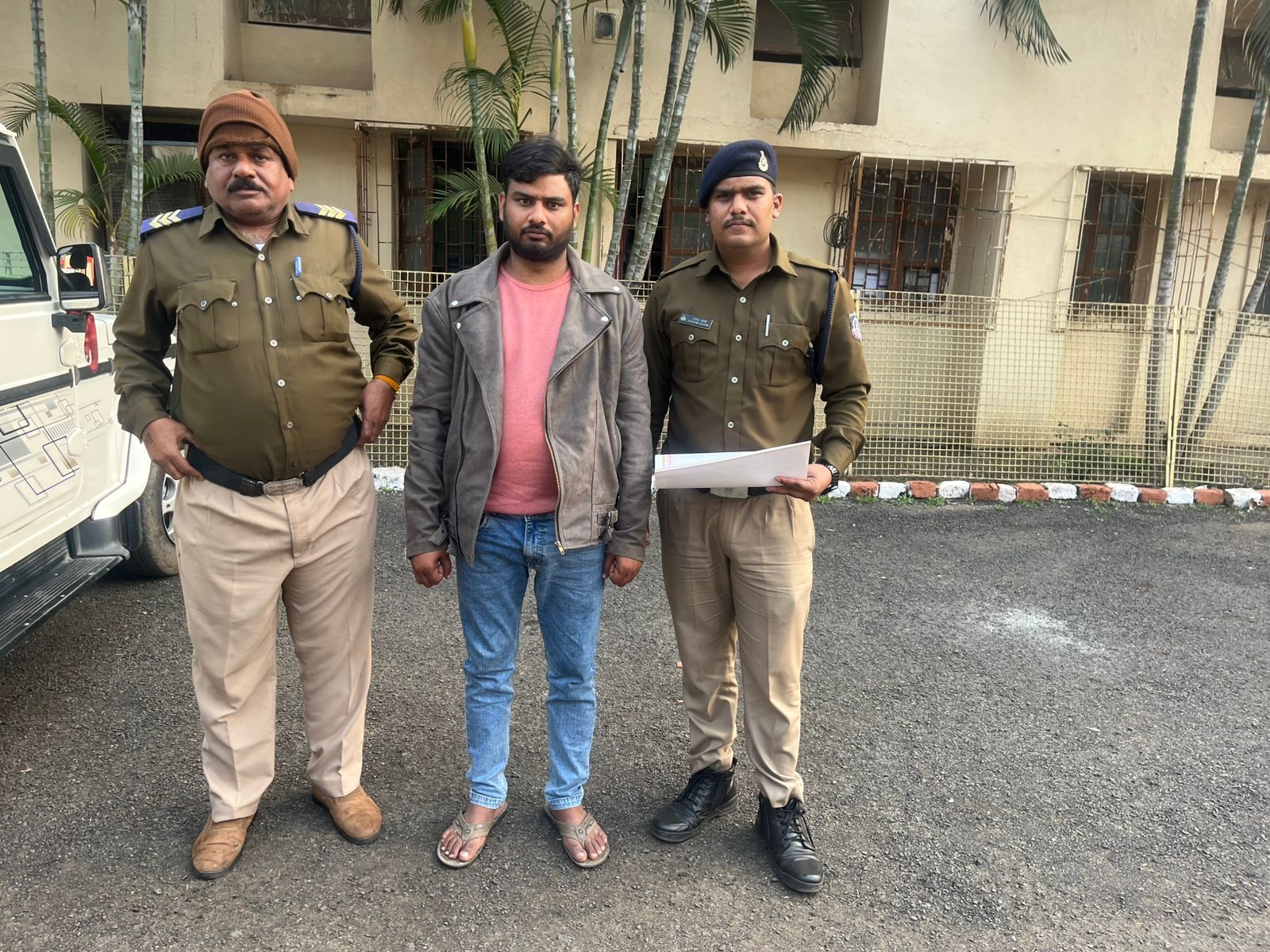 भोपाल में आबकारी विभाग की बड़ी कार्रवाई, बड़ी मात्रा में विदेशी शराब की ज़ब्त 