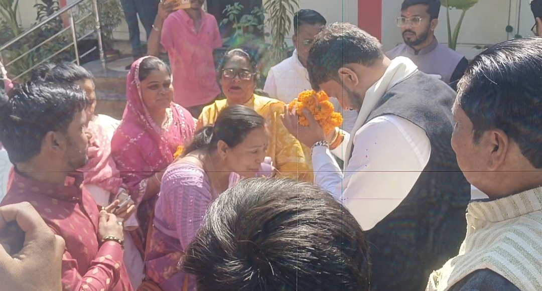 भारतीय जनता युवा मोर्चा के प्रदेश अध्यक्ष श्याम टेलर का बिरसिंहपुर पाली दौरा: युवा कार्यकर्ताओं में भरी नई ऊर्जा
