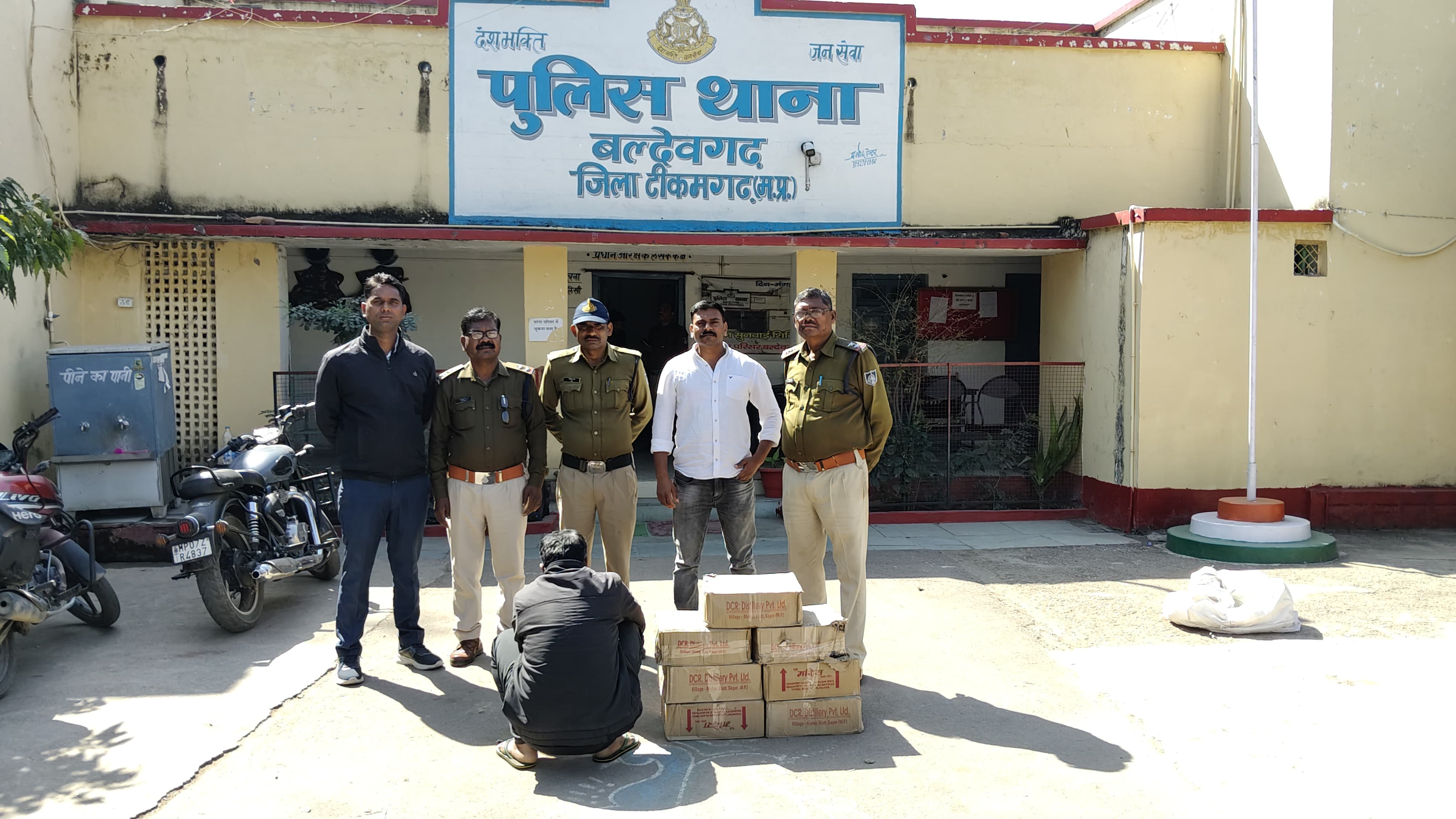 थाना प्रभारी प्रीति भार्गव की सख्त कार्रवाई, डारगुंवा में अवैध शराब का बड़ा ठिकाना ध्वस्त