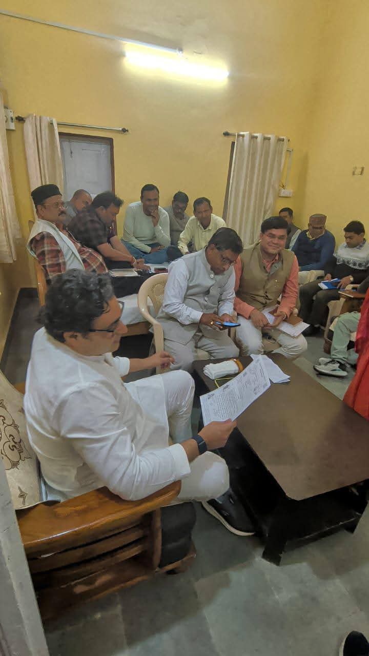 विधायक सिद्धार्थ तिवारी ने जनसुनवाई के माध्यम से सुनीं क्षेत्रवासियों की समस्याएँ