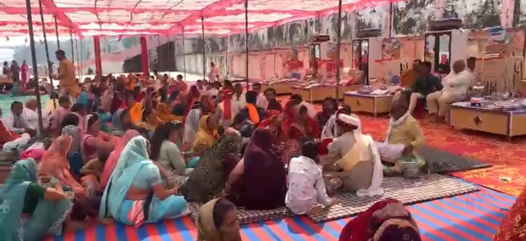 ओंकारेश्वर: मार्कण्डेय संन्यास आश्रम ने आयोजित किया निःशुल्क सामूहिक विवाह समारोह
