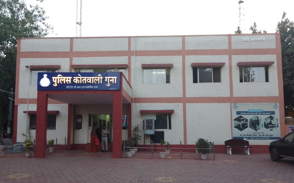 वर्क फ्रॉम होम के नाम पर घरेलू महिलाओं से ठगी: जानें कैसे सावधान रहें !