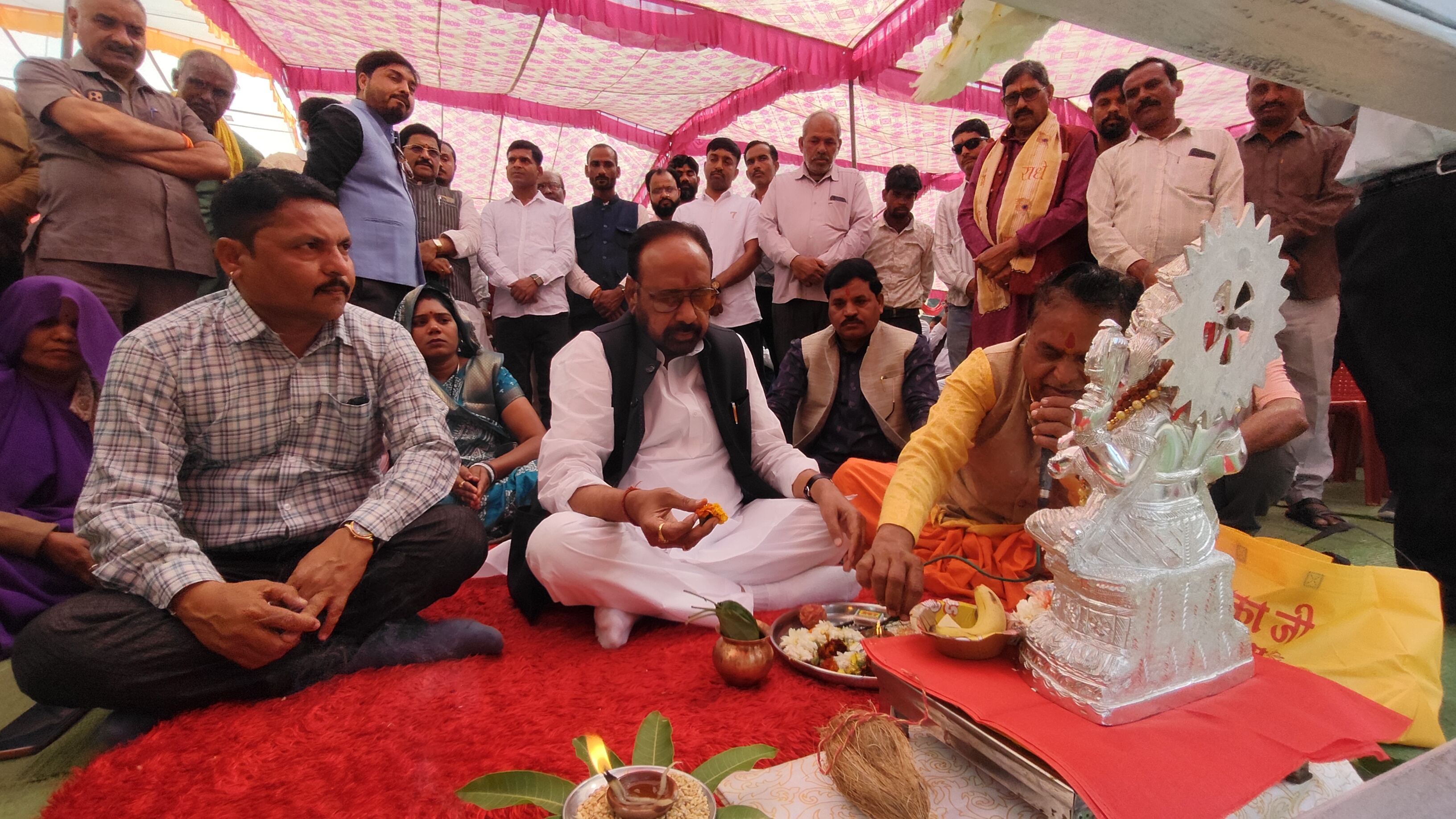 रहली में 'विकास पर्व': करोड़ों के निर्माण कार्यों का भूमिपूजन