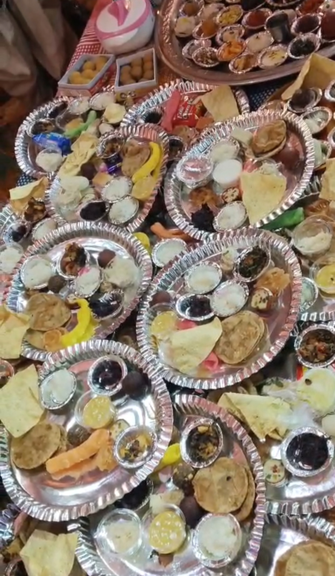 बिरसिंहपुर पाली में अमृत मयी भागवत कथा: श्रद्धालुओं की भारी भीड़