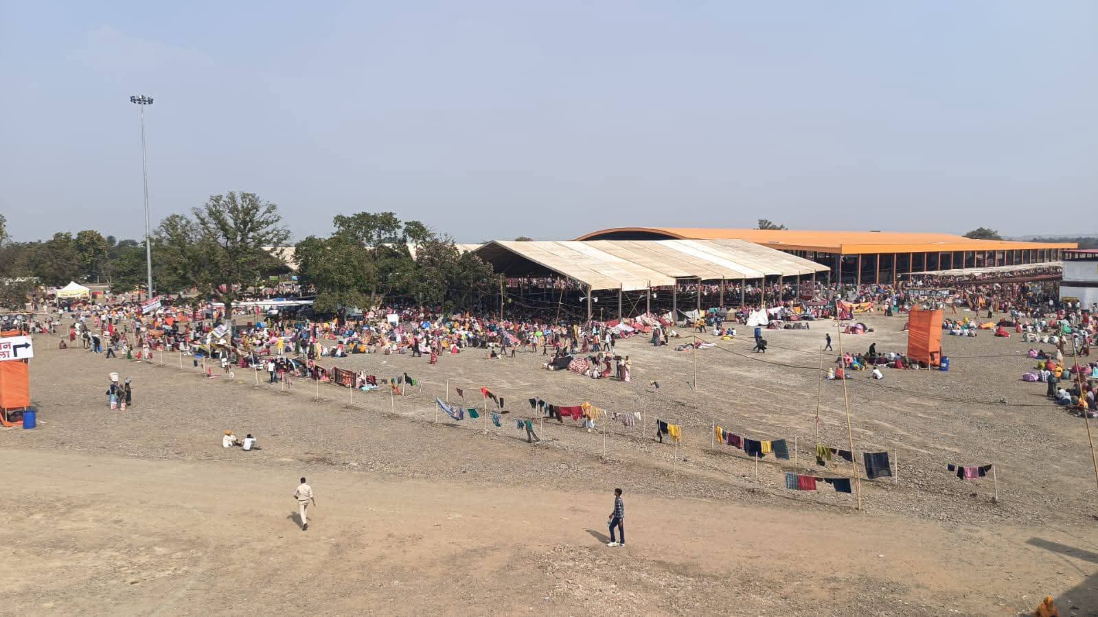 कलेक्टर एसपी ने कुबेरेश्वर धाम आयोजन की व्यवस्थाओं का लिया जायजा प्रशासनिक अधिकारियों ने किया आयोजन की तैयारियों का निरीक्षण posted by Vijay Singh Malviya  from Sehore