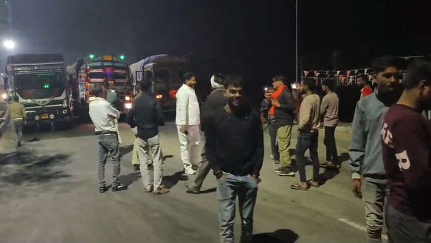 नेशनल हाईवे 30 सोहागी पहाड़ पर चेक पॉइंट के नाम पर अवैध वसूली