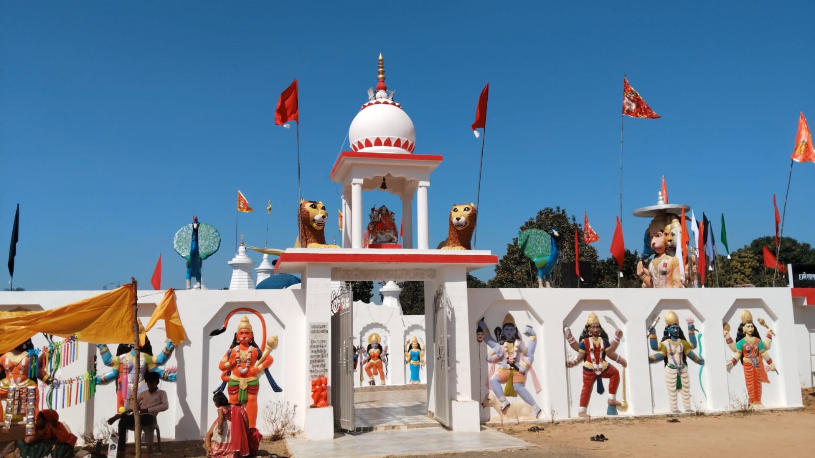 महाशिवरात्रि पर्व बिरसिंहपुर पाली पंचलेश्वर धाम में श्रद्धा भक्ति उल्लास भक्तों की अपार भीड़ पूजा अर्चना भव्य आयोजन सम्पन्न