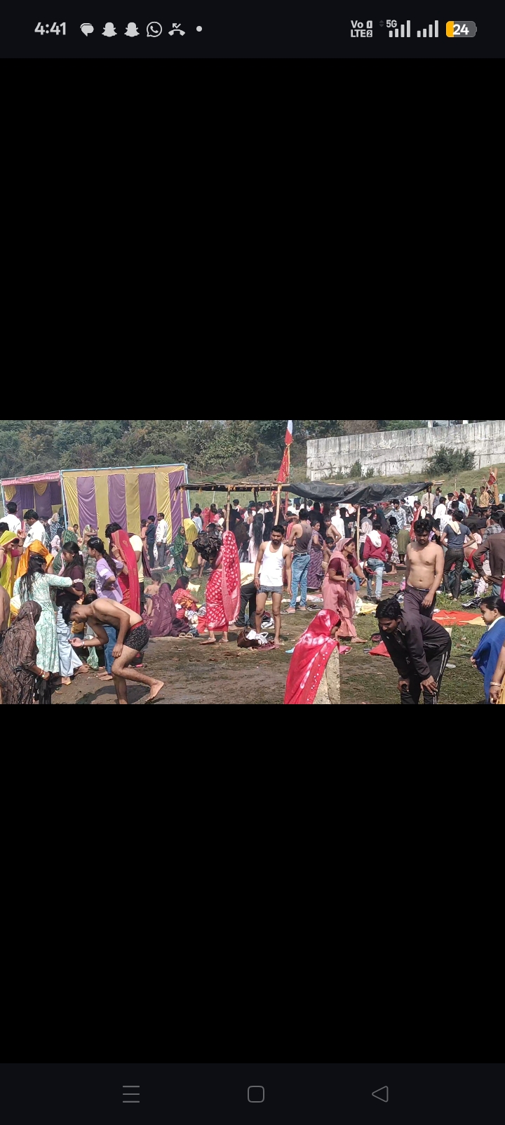 जिला सीहोर के प्रसिद्ध घाट नीलकंठ में शिवरात्रि के पावन पर्व पर हजारों श्रद्धालुओं ने लगाई आस्था की डुवकी 