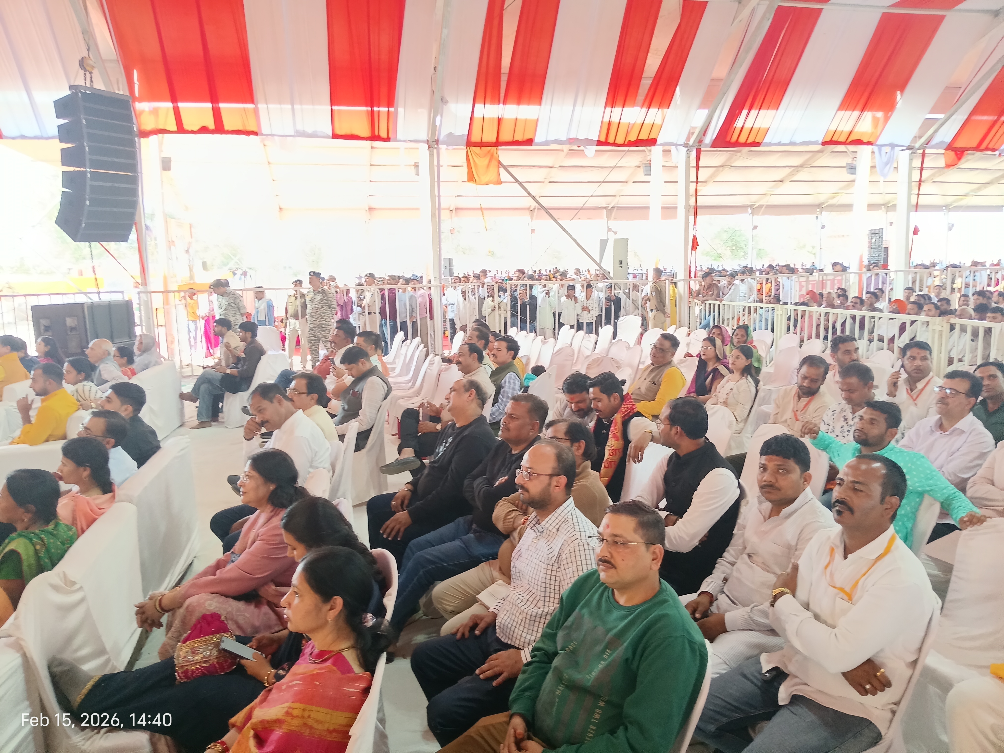  डबरा स्थित नवग्रह शक्तिपीठ प्राण प्रतिष्ठा महोत्सव के पांचवें दिवस पर विशेष वातावरण देखने को मिला, मप्र के मुख्यमंत्री डॉ मोहन यादव का आगमन