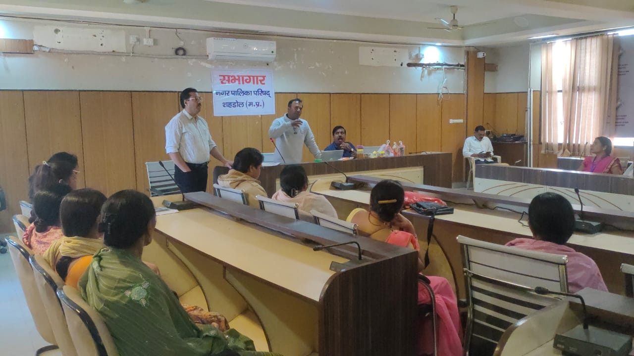 महिला समूहों के क्षमता निर्माण प्रशिक्षण का सफल समापन सशक्तिकरण आत्मनिर्भरता की दिशा में महिलाओं को मिला नया मार्ग नई दिशाएं खुली