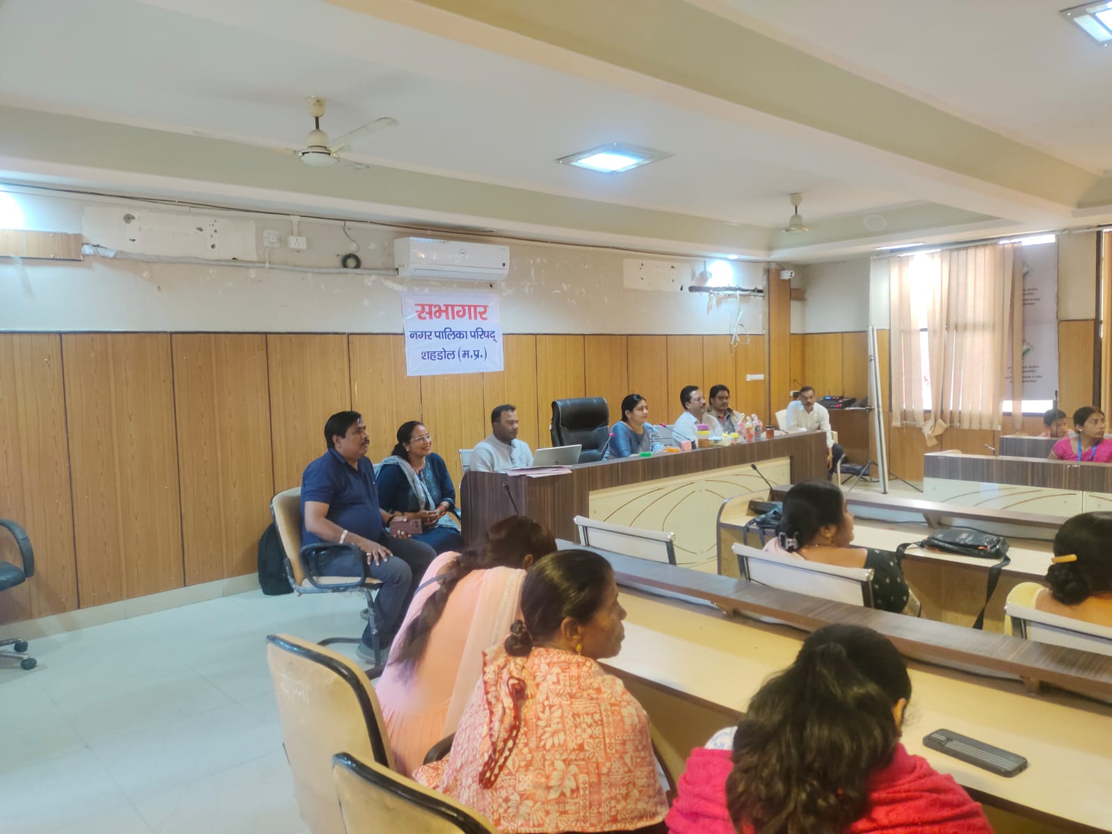 महिला समूहों के क्षमता निर्माण प्रशिक्षण का सफल समापन सशक्तिकरण आत्मनिर्भरता की दिशा में महिलाओं को मिला नया मार्ग नई दिशाएं खुली