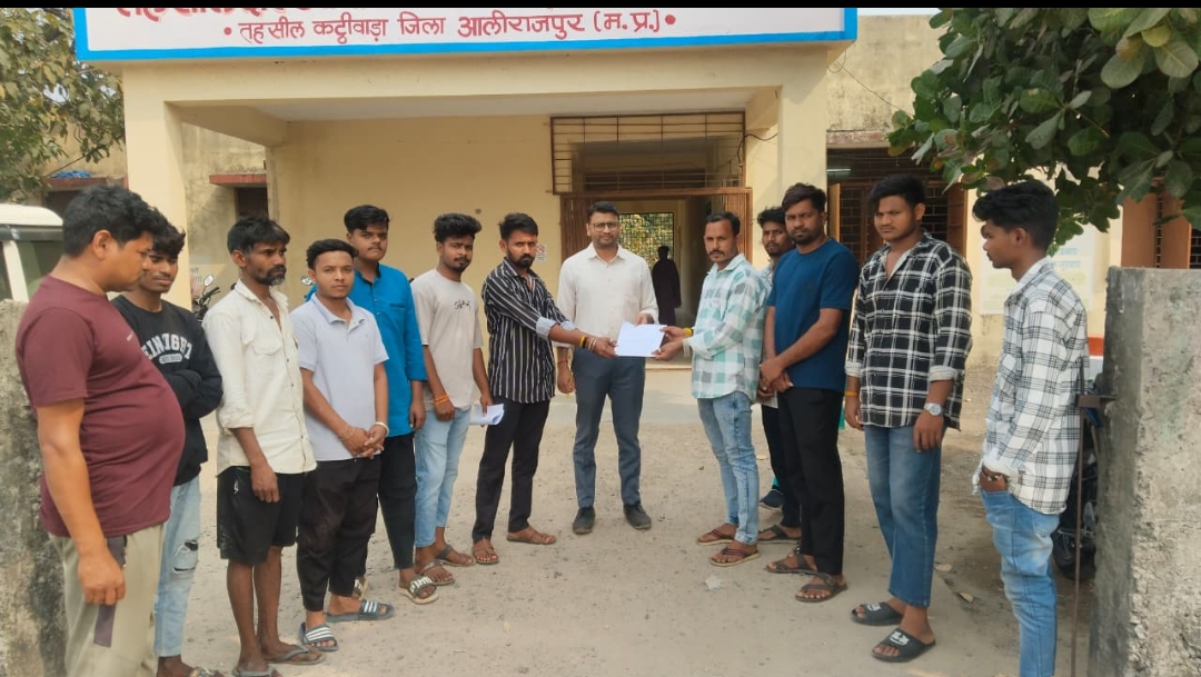 आनंद उत्सव का आयोजन न कर युवाओं को मिलने वाले अवसरों के साथ हुआ खिलवाड़.. हिंदू युवा जनजाति संगठन posted by Premprakash Gupta from Alirajpur