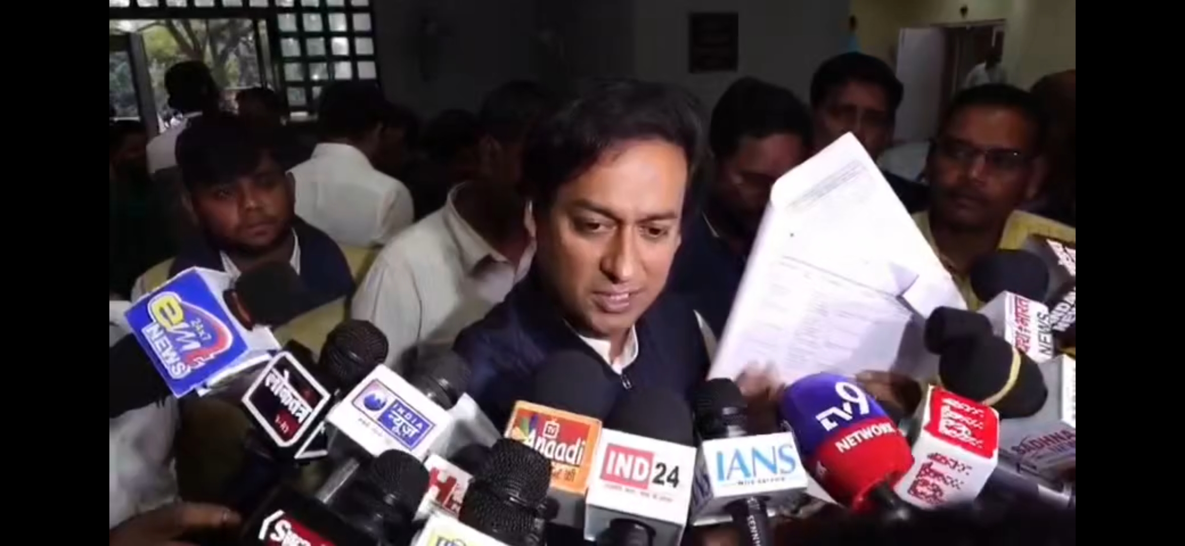 भोपाल: दूषित पेयजल से हुई मौतों पर विधायक जयवर्द्धन सिंह ने सरकार को घेरा, पारदर्शिता और जवाबदेही की मांग