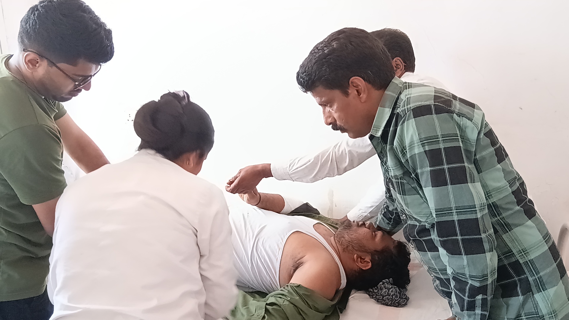 मुलताई में सड़क हादसा: लोक निर्माण विभाग के सब इंजीनियर राकी मौर्य गंभीर रूप से घायल