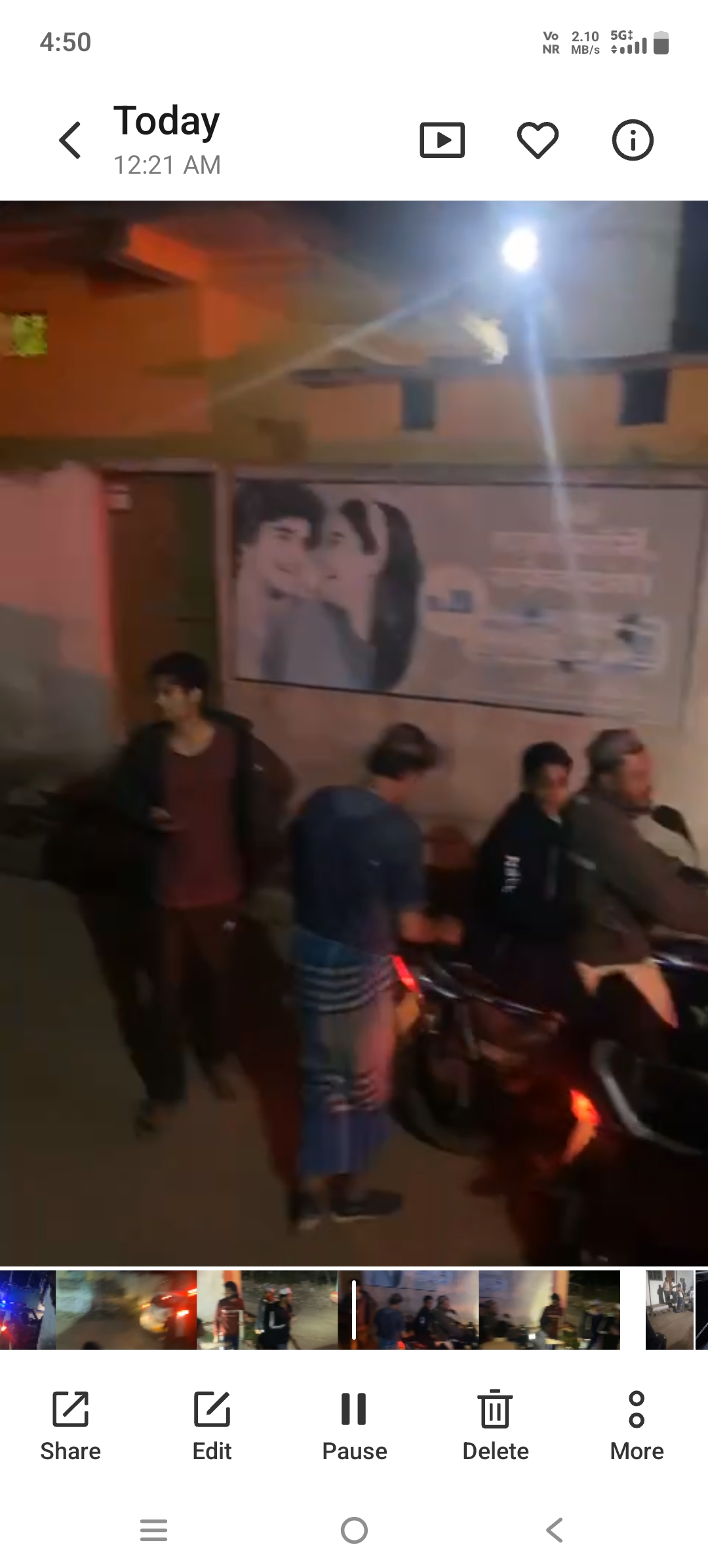 अहमदपुर के लोगों में बच्चा चोरी की घटना के चलते भय का माहौल पूरे गाँव में चर्चा  posted by Baseem Uddin from Sehore