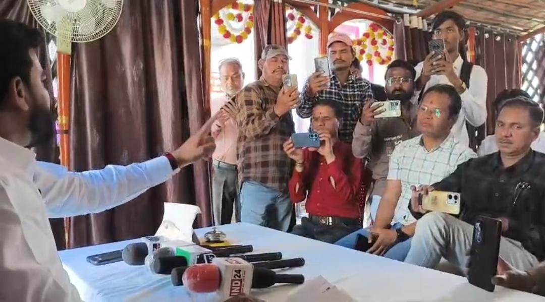 बीना के गडा ग्राम पंचायत में भ्रष्टाचार 