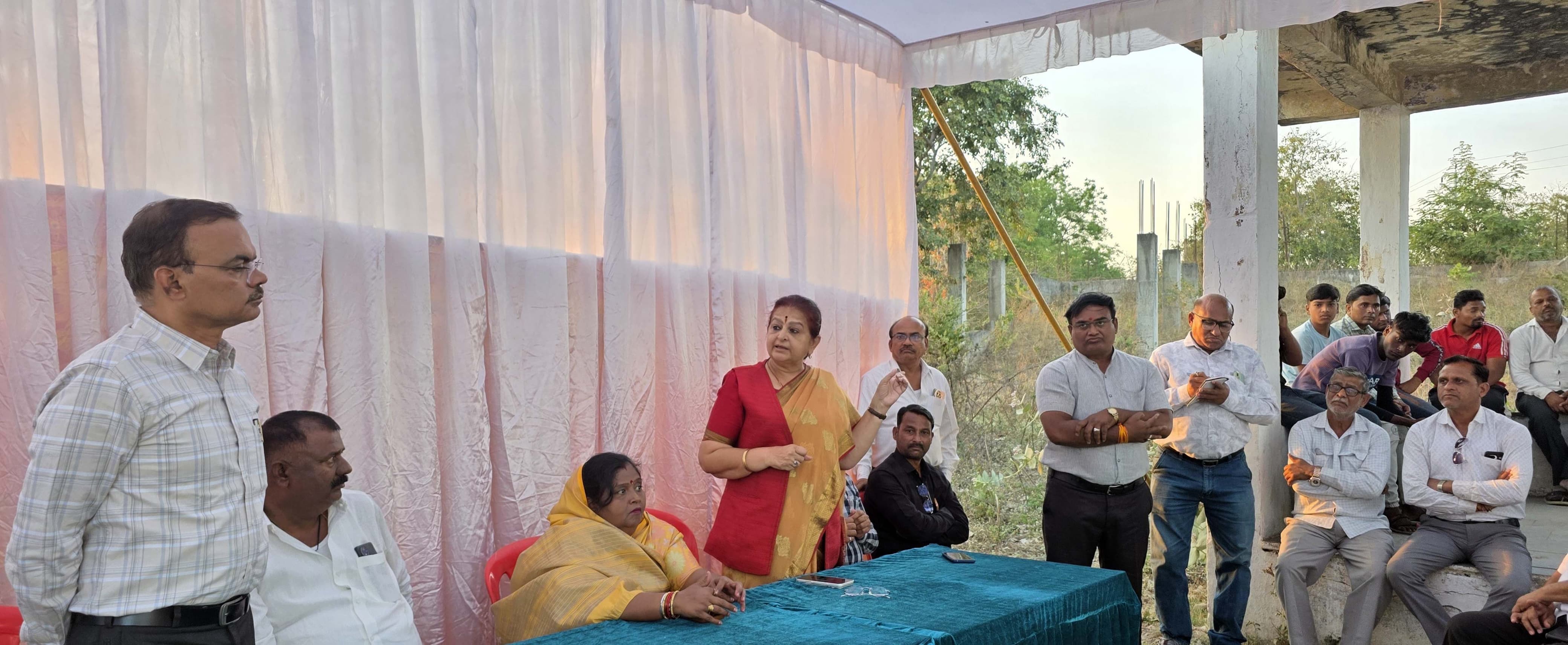 बुरहानपुर: चिंचाला श्मशान घाट का होगा आधुनिक विकास; विकास पर विधायक अर्चना चिटनिस का विशेष ध्यान posted by Raju Rathore from Burhanpur