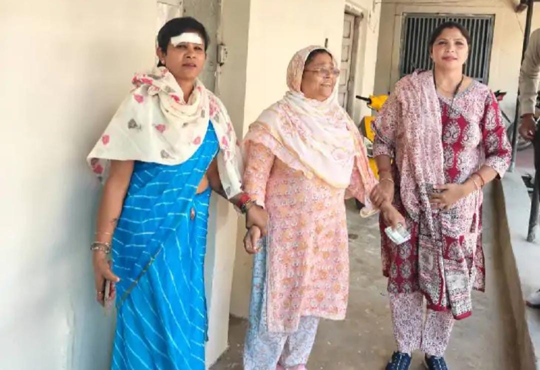 भोपाल लोकायुक्त की बड़ी कार्रवाई: महिला PWD कर्मचारी 6 हजार की रिश्वत लेते रंगे हाथ गिरफ्तार