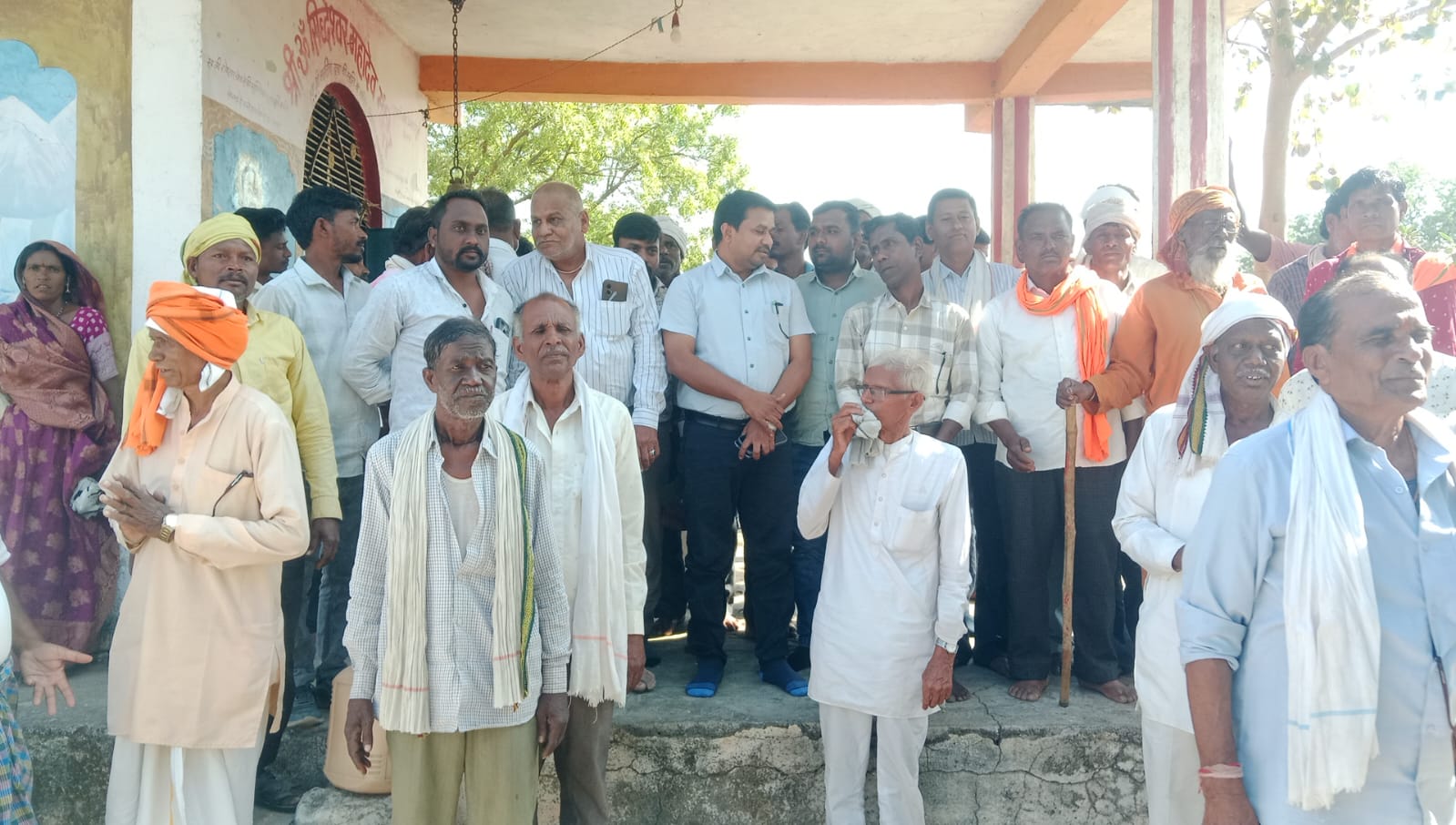 पांगरी बांध को लेकर सरकार व किसानों में बैठक , 4 गुना मुआवजा मिलने की किसान कर रहे मांग posted by Nagin Mhajan