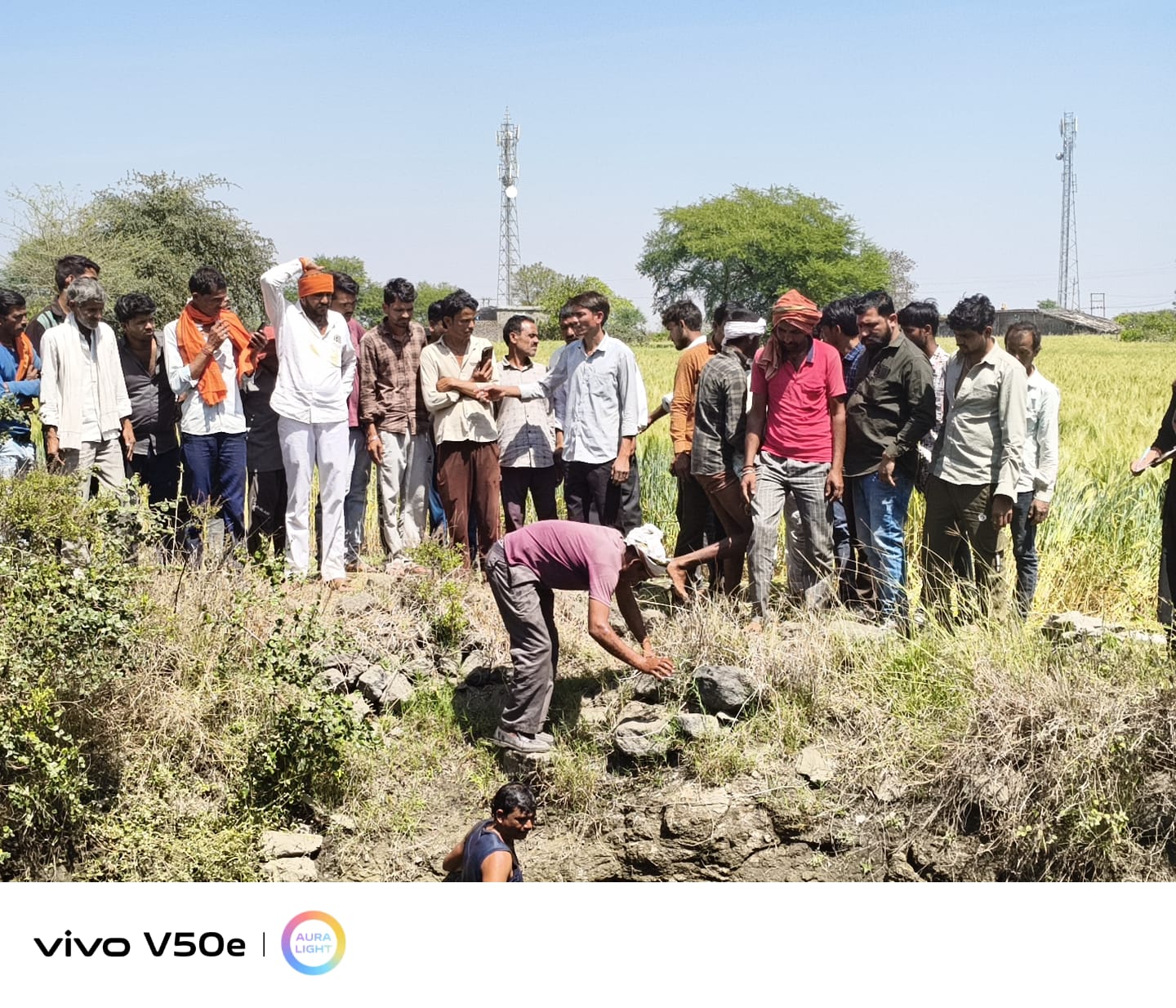 रूह कंपा देने वाली वारदात: माँ ने चार मासूम बेटियों को कुएं में फेंका, फिर खुद लगा ली फांसी