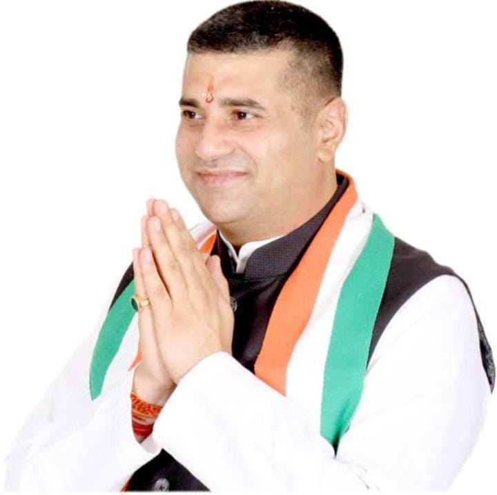 बैतूल में किसानों पर ऋण वसूली का दबाव: कांग्रेस ने की समय सीमा बढ़ाने की मांग posted by Sachin Jain from Betul