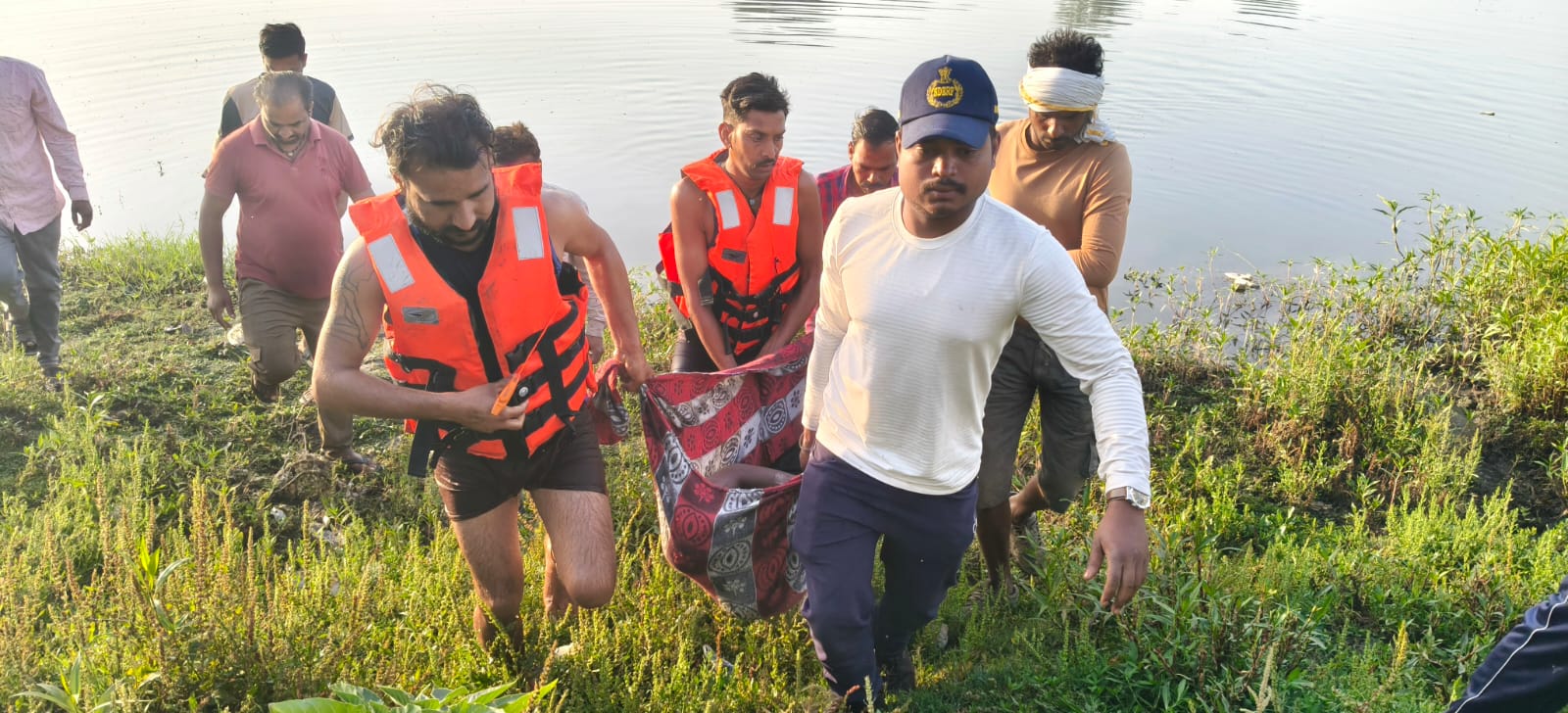 सुनार नदी में डूबे युवक का दो दिन बाद मिला शव एसडीआरएफ की टीम के द्वारा लगातार किया गया रेस्क्यू